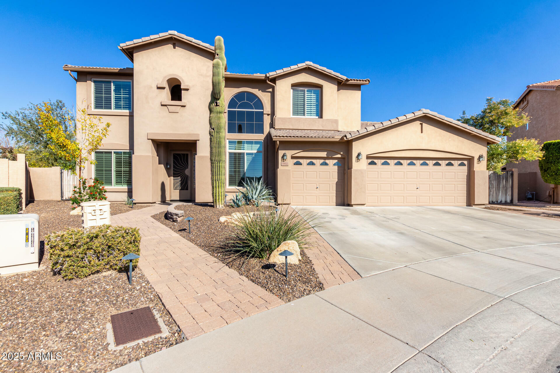 Property Photo:  5902 W Gambit Trail  AZ 85083 