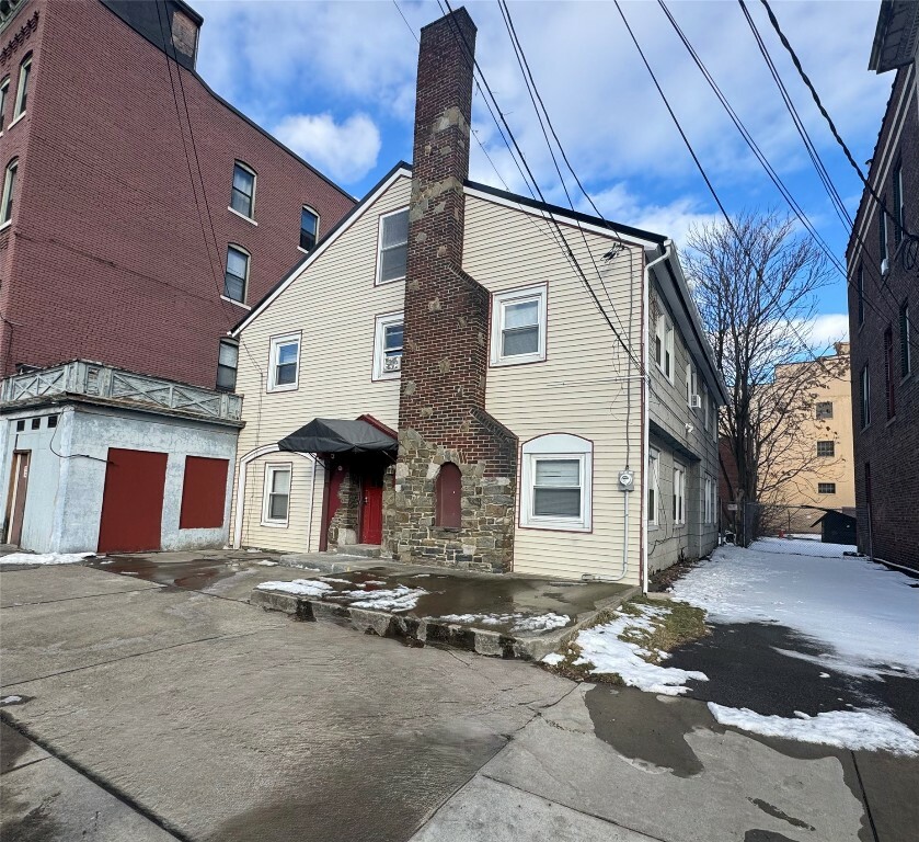 Property Photo:  78 Carroll Street  NY 13901 