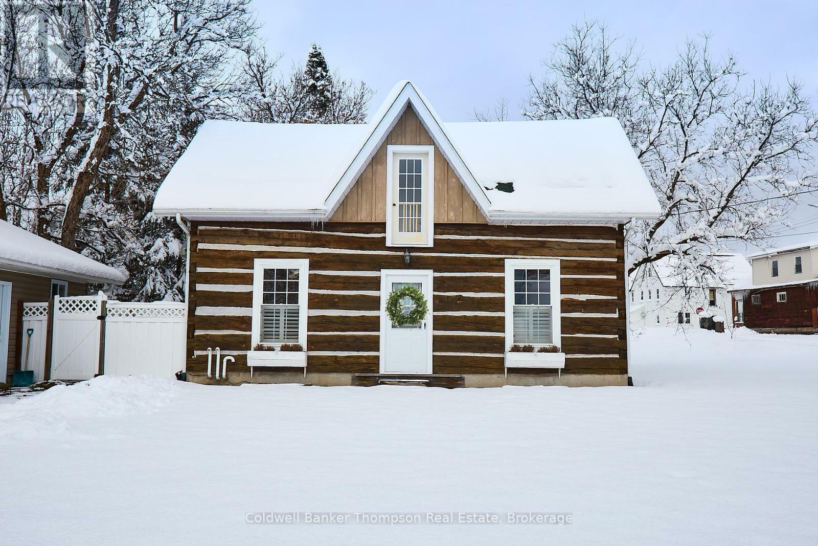 Photo de la propriété:  2148 Stisted Road South  ON P0A 1Y0 