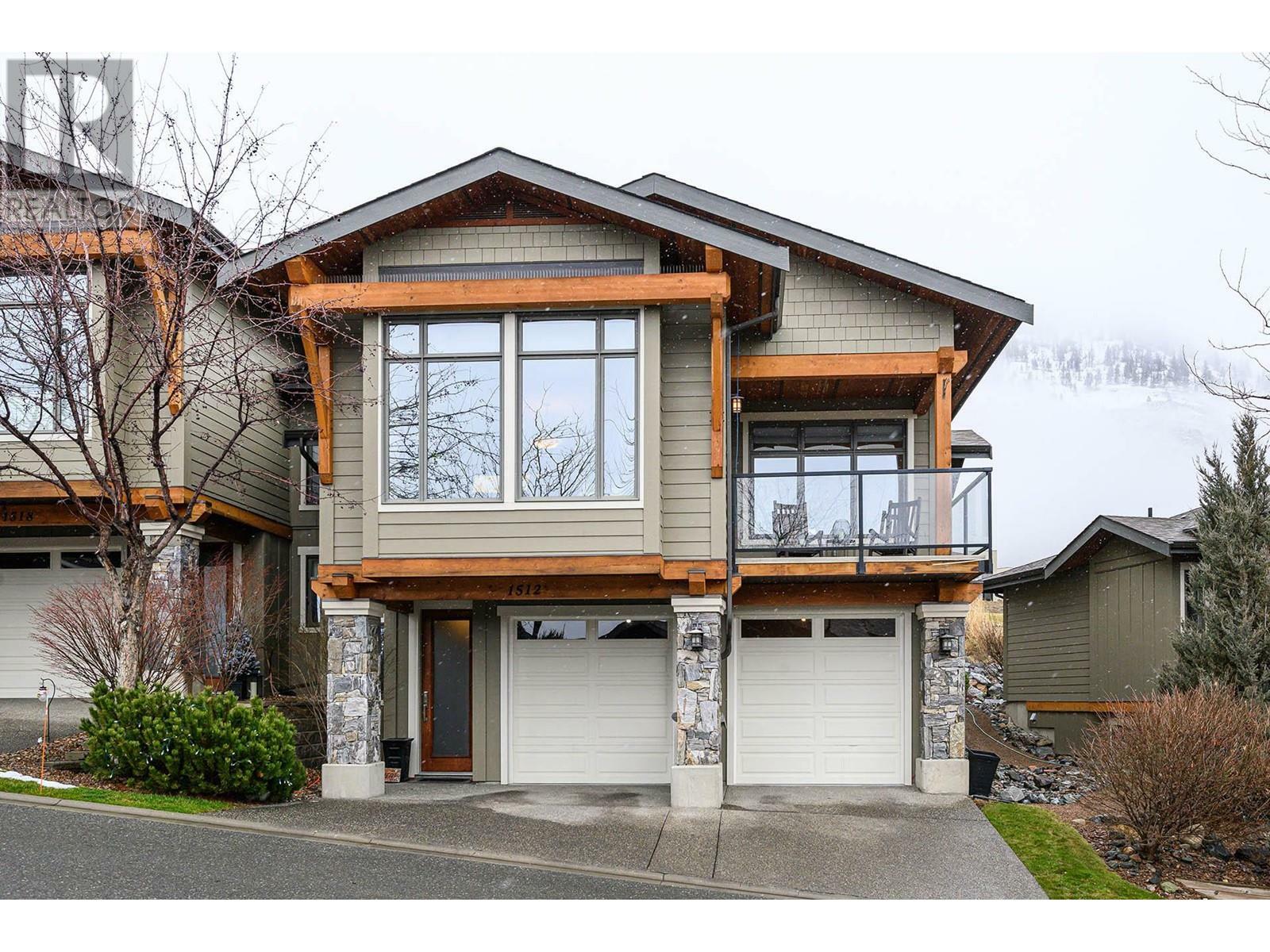 Property Photo:  1512 Golf Ridge Drive  BC V2H 0A5 