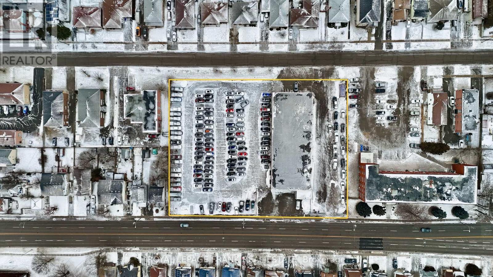 Property Photo:  182&188 Park Road South  ON L1J 4H2 