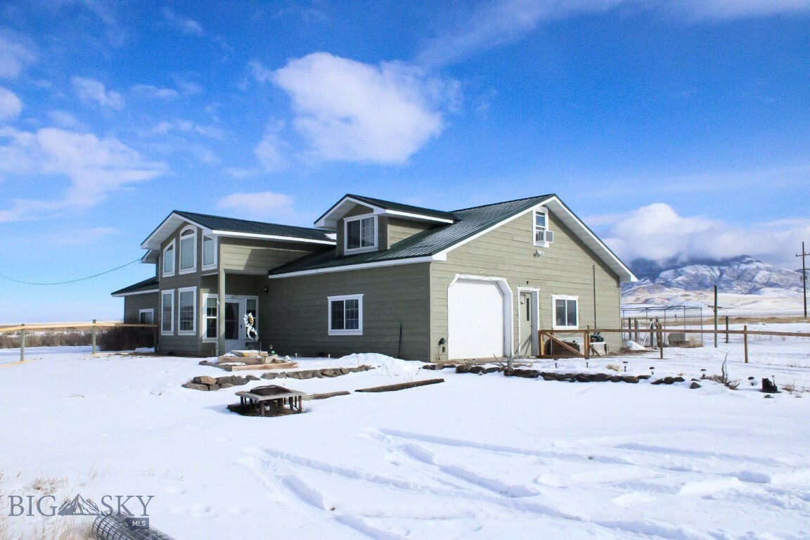 Property Photo:  4008 Mt Highway 287  MT 59754 