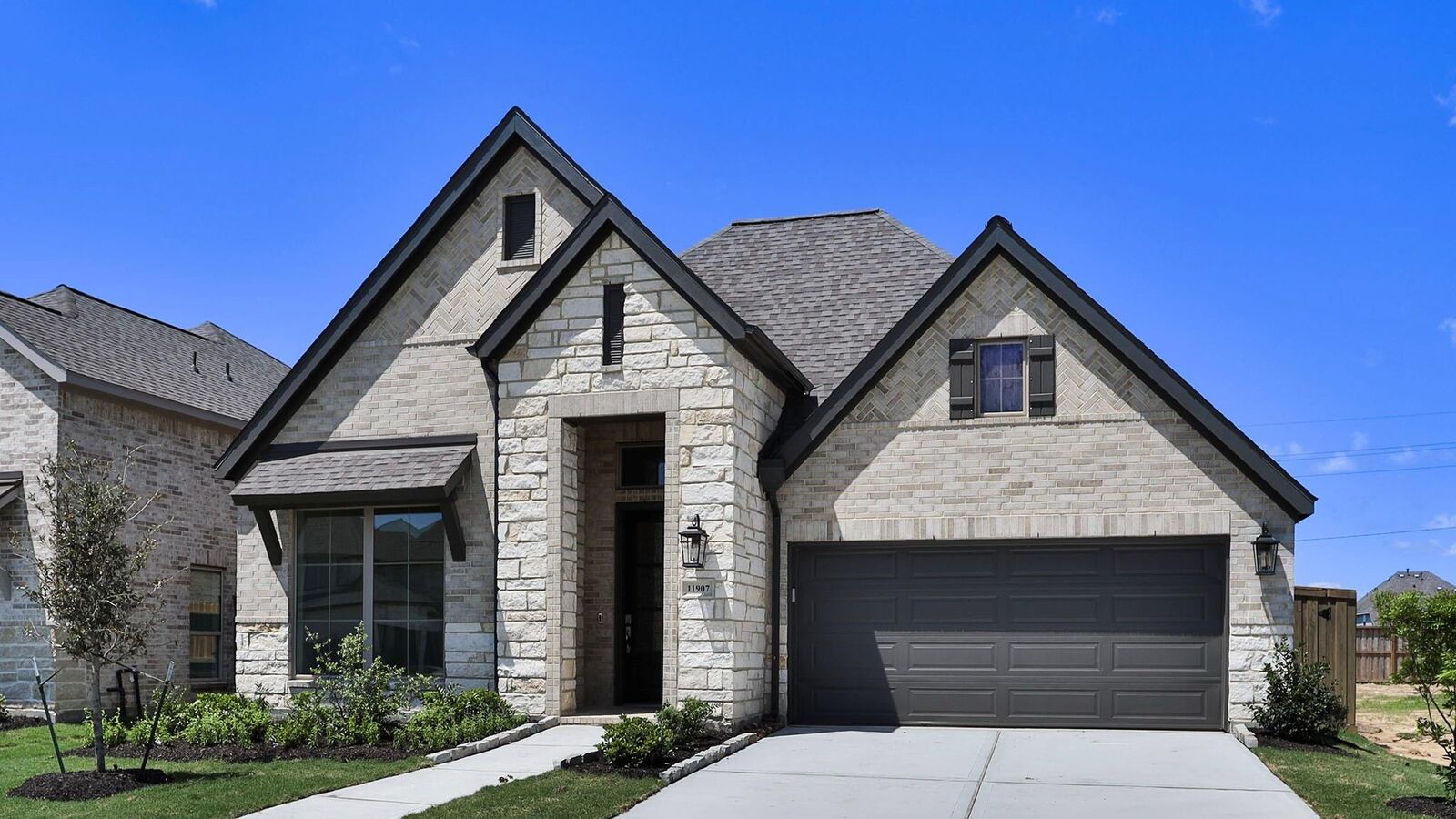 Property Photo:  11907 Sawgrass Drive  TX 77523 
