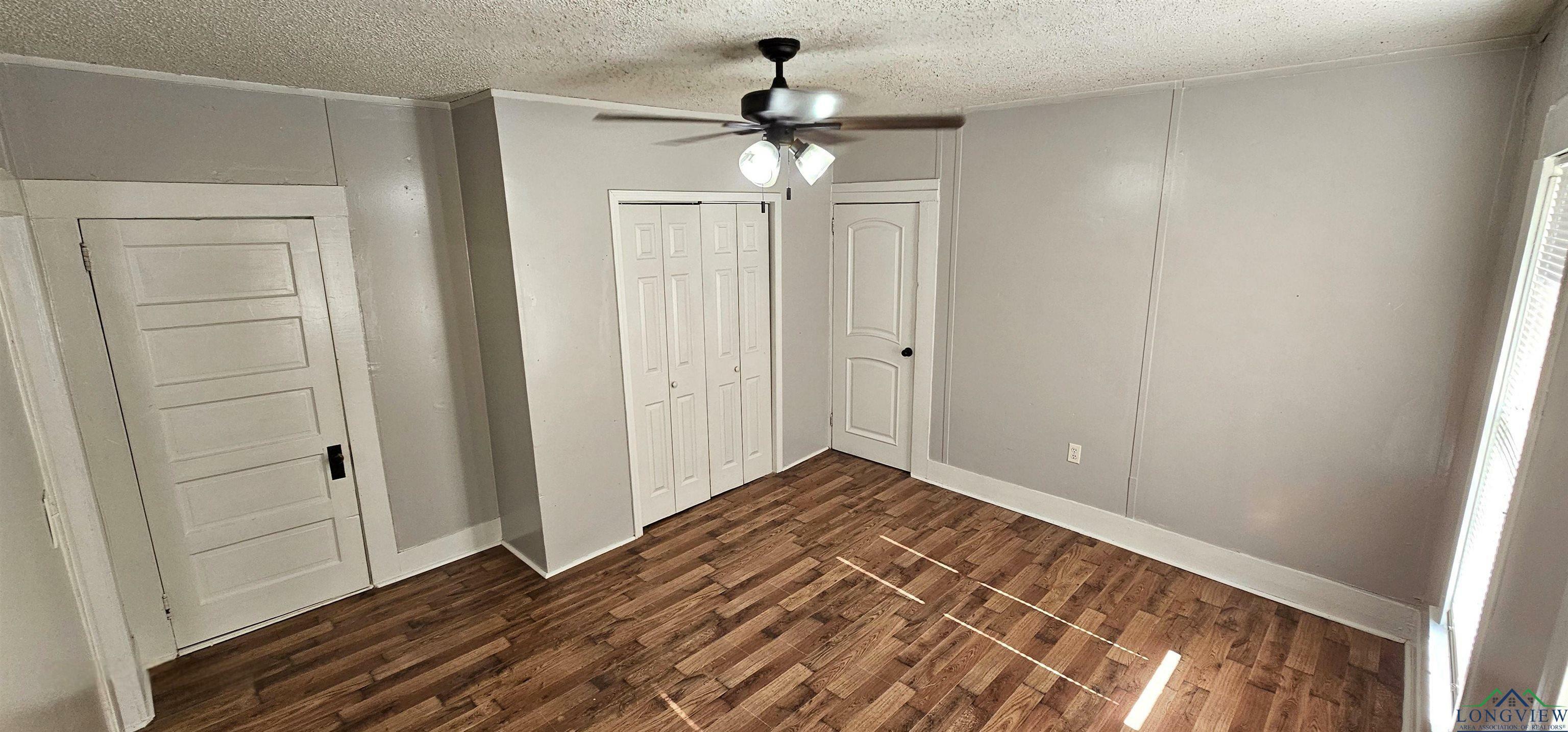 Property Photo:  213 E Butler St  TX 75644 