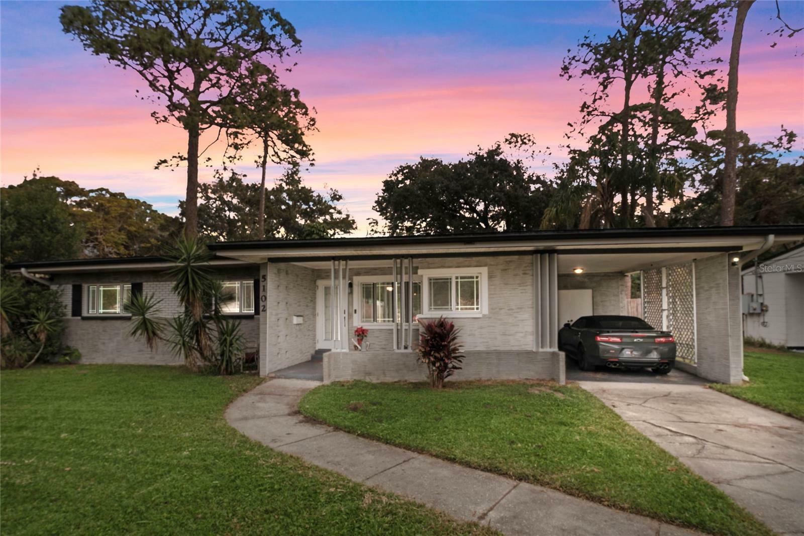 Property Photo:  5102 Lake Howell Road  FL 32792 