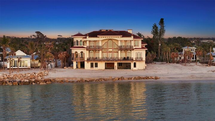 Property Photo: 3625 Casey Key Rd FL 34275