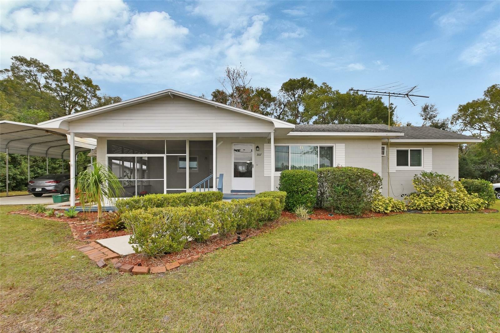 Property Photo:  307 S Ridgewood Avenue  FL 32720 