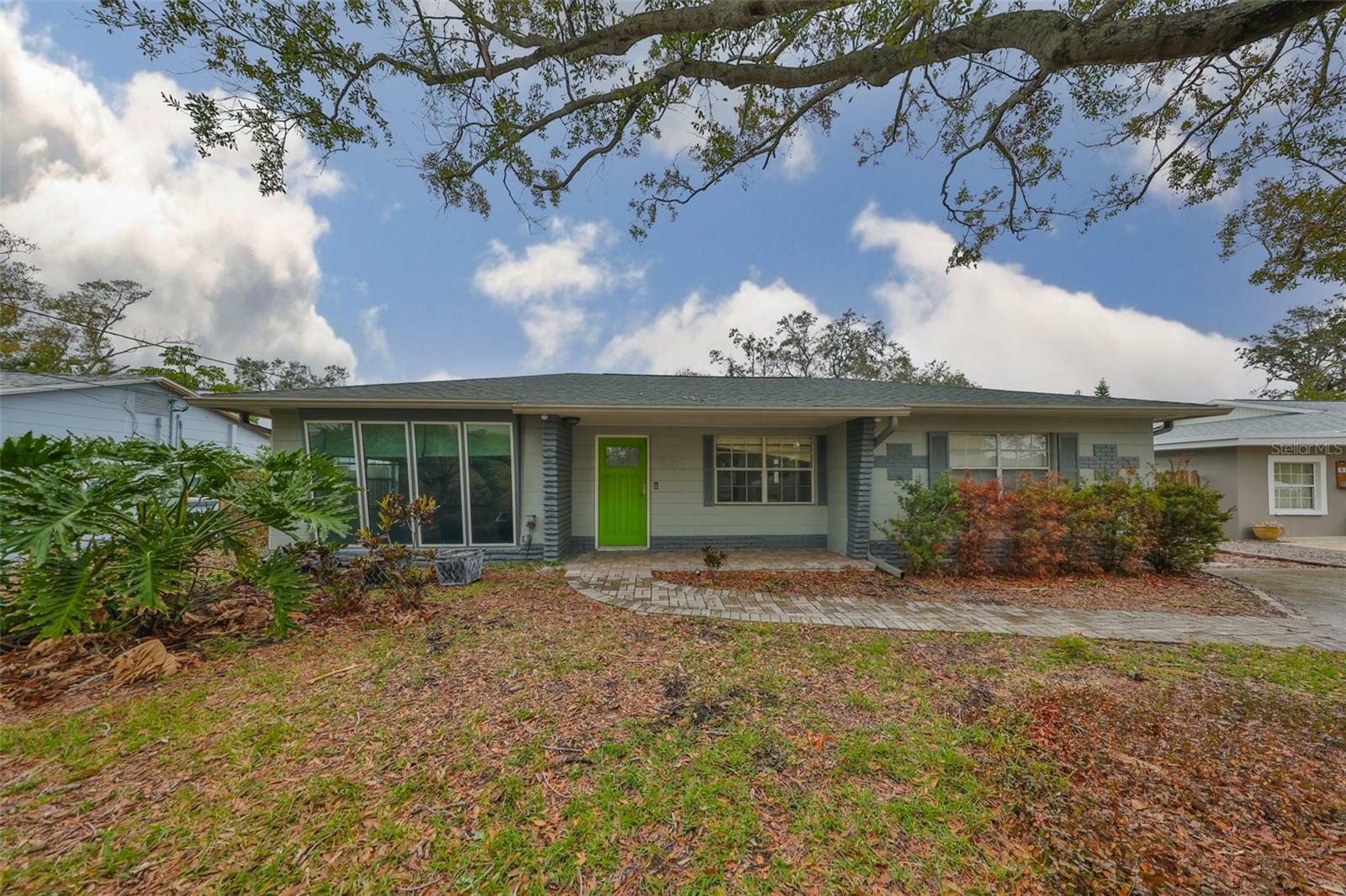 Property Photo:  4619 W Bay Villa Avenue  FL 33611 