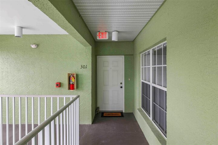 Property Photo:  2121 Heron Lake Drive 301  FL 33983 