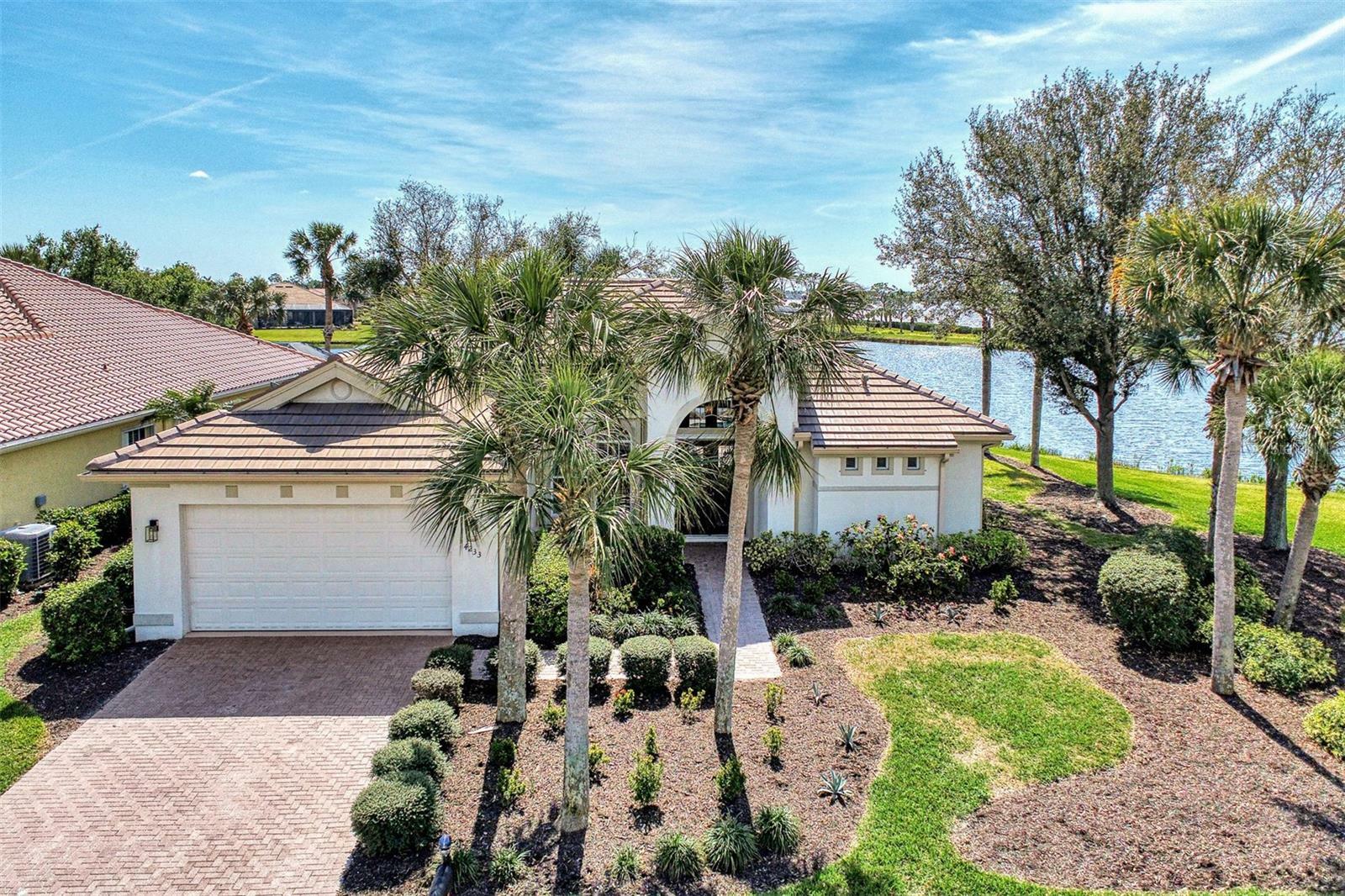 Property Photo:  4233 Grosse Pointe Drive  FL 33953 