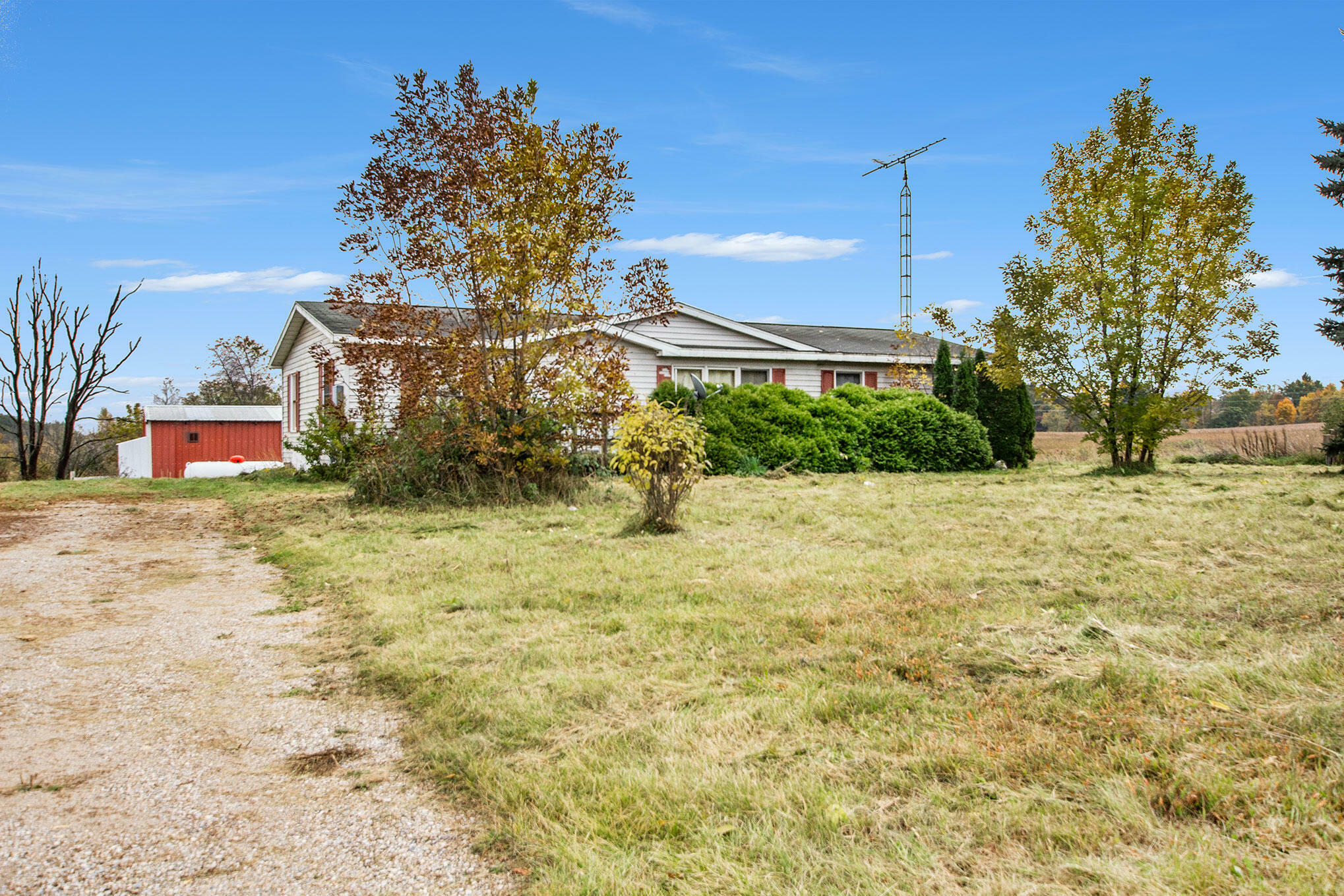 Property Photo: 6906 190th Avenue MI 49346