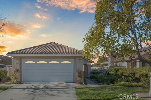 Property Photo: 23870 Via Astuto CA 92562