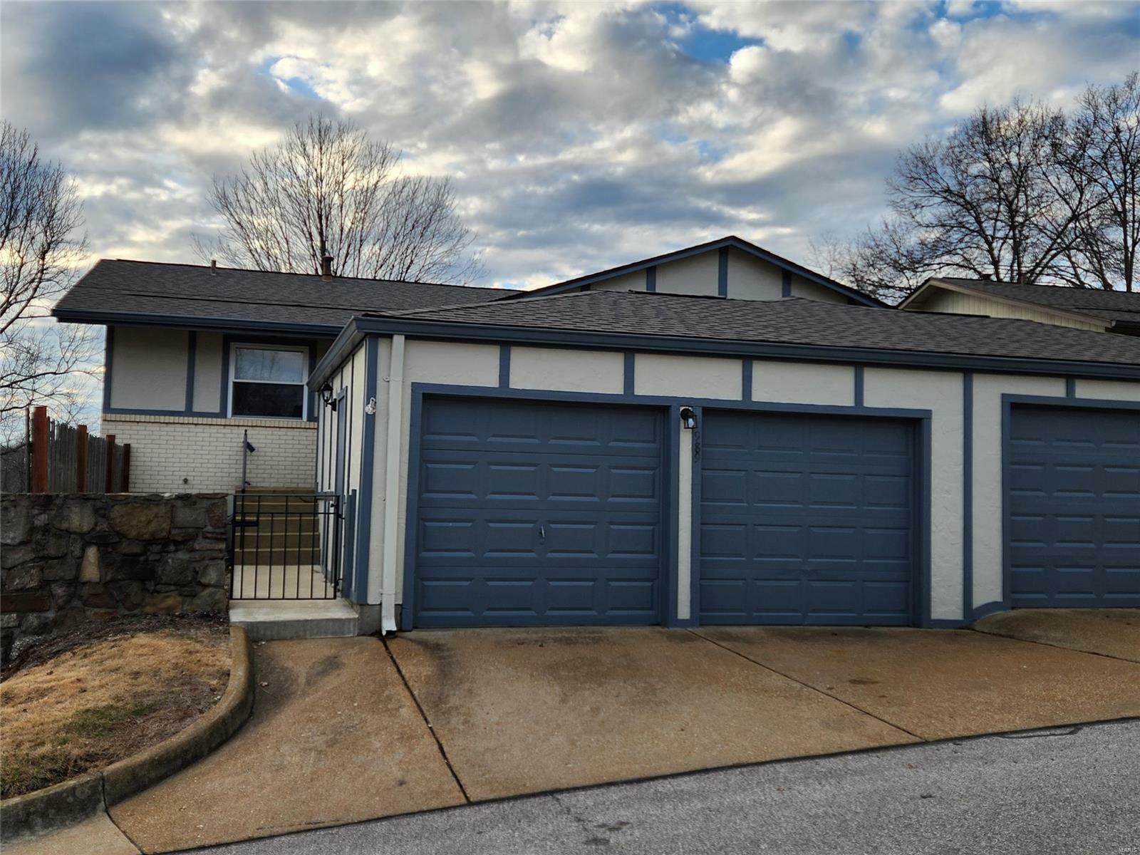 Property Photo:  989 Conestoga Drive  MO 63021 