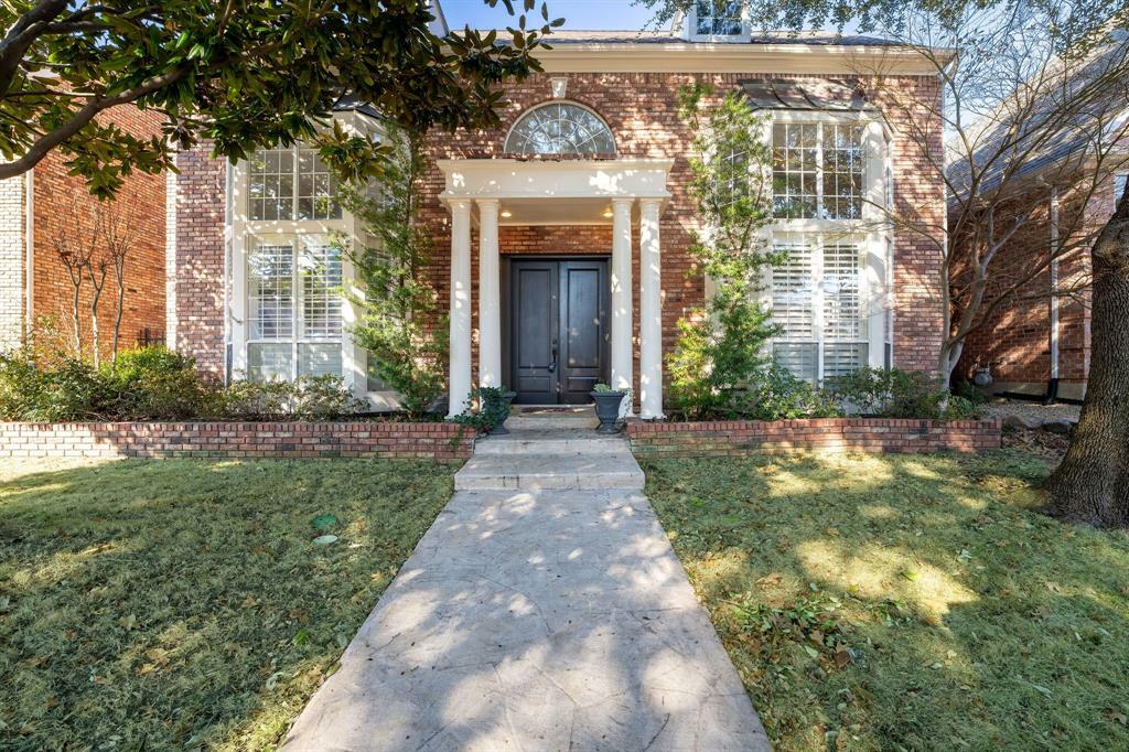 Property Photo: 5822 Preston Fairways Drive TX 75252