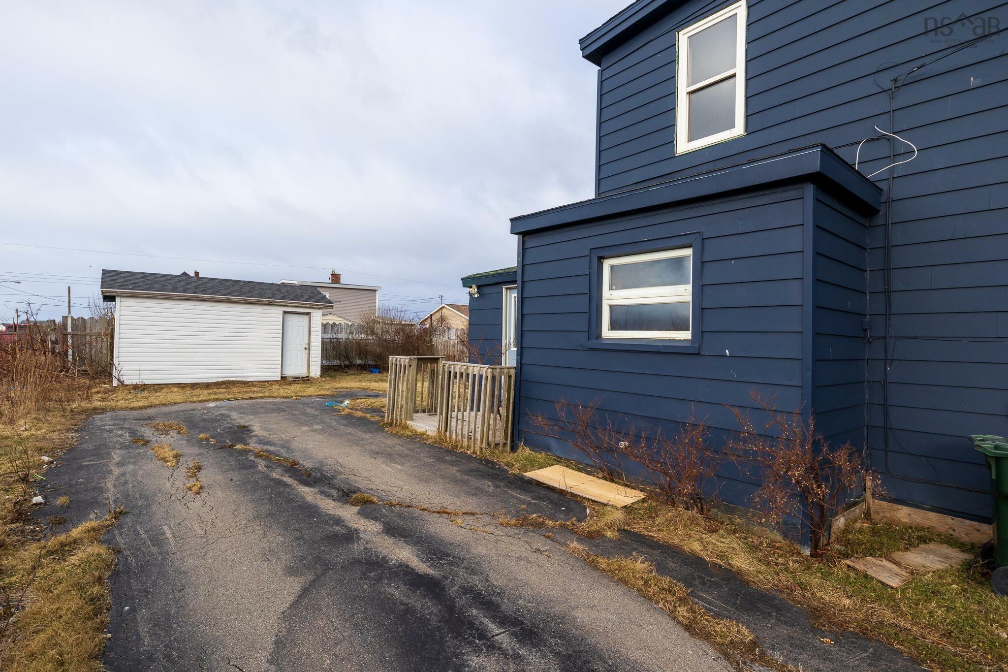 Property Photo:  19 Tenth Street  NS B1A 4L6 