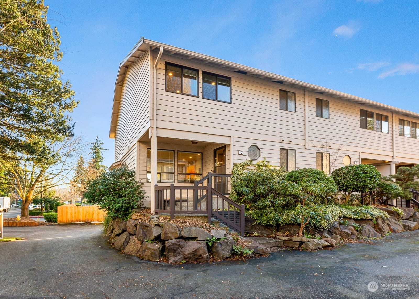 Property Photo:  12426 SE 30th Street B4  WA 98005 