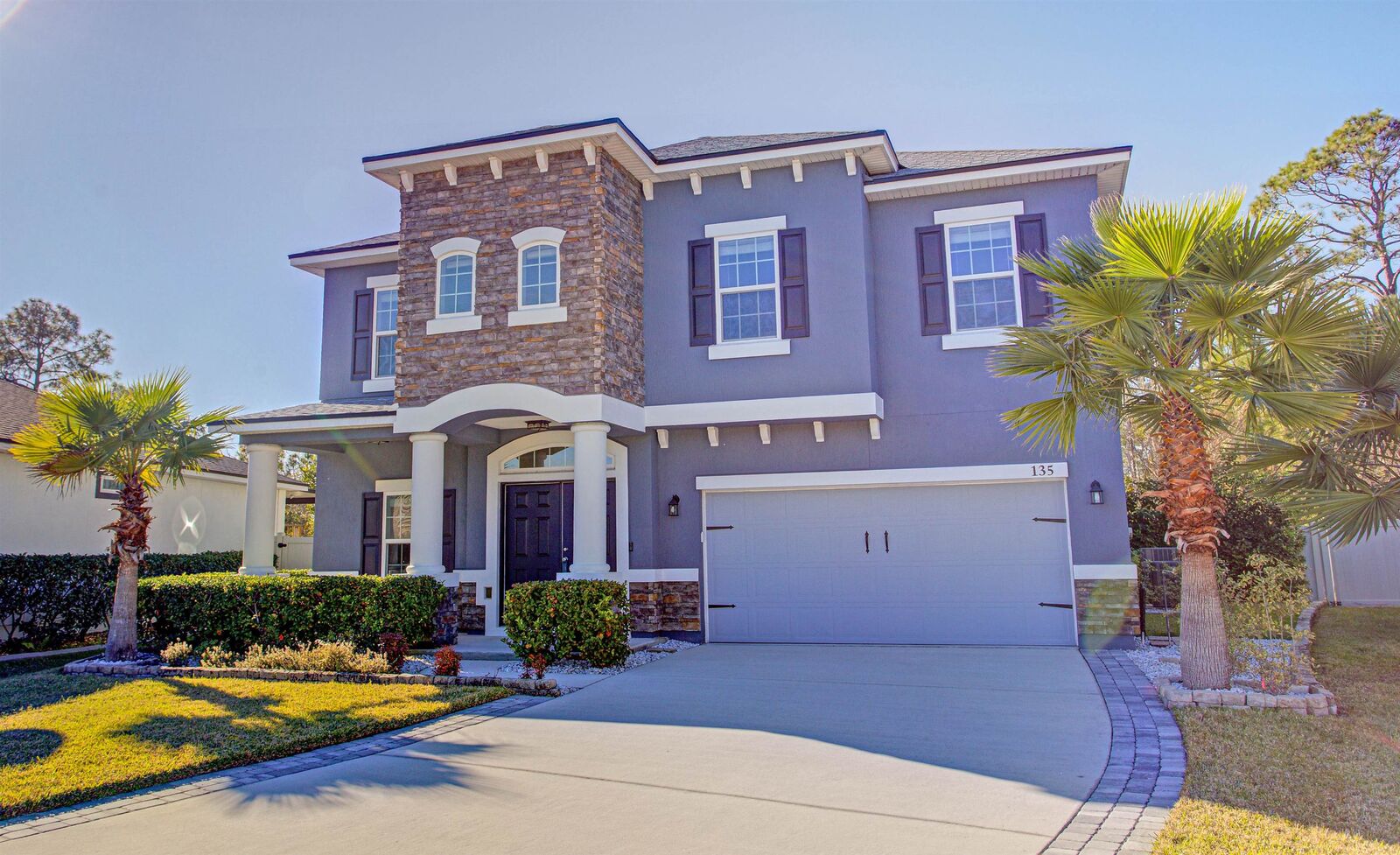 Property Photo: 135 Grey Hawk Dr FL 32092