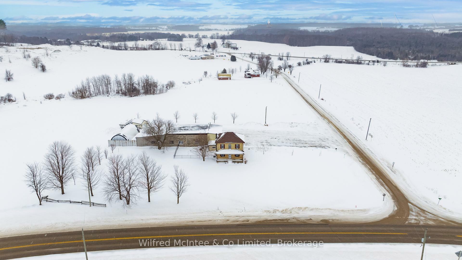 Property Photo: 7 Sideroad 21-22 Side Road ON N0G 2J0