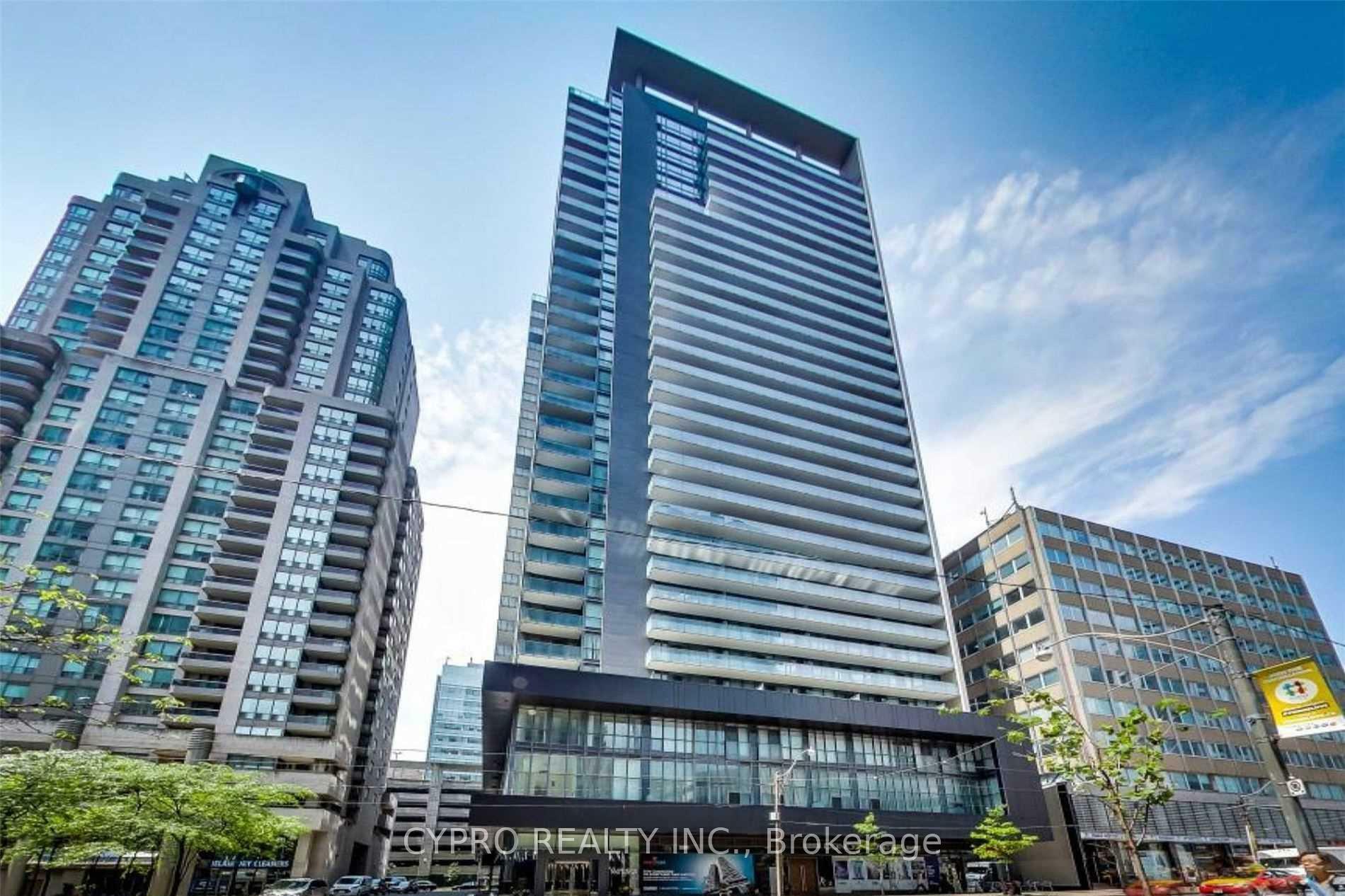 Property Photo: 770 Bay Street 601 ON M5G 0A6