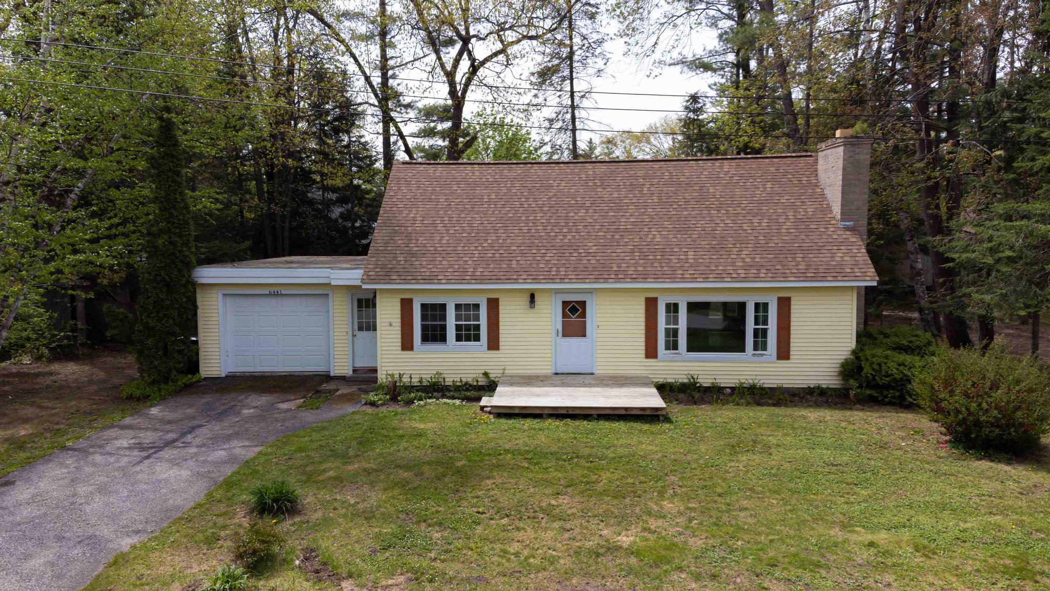6441 Holden Road  Indian River MI 49749 photo