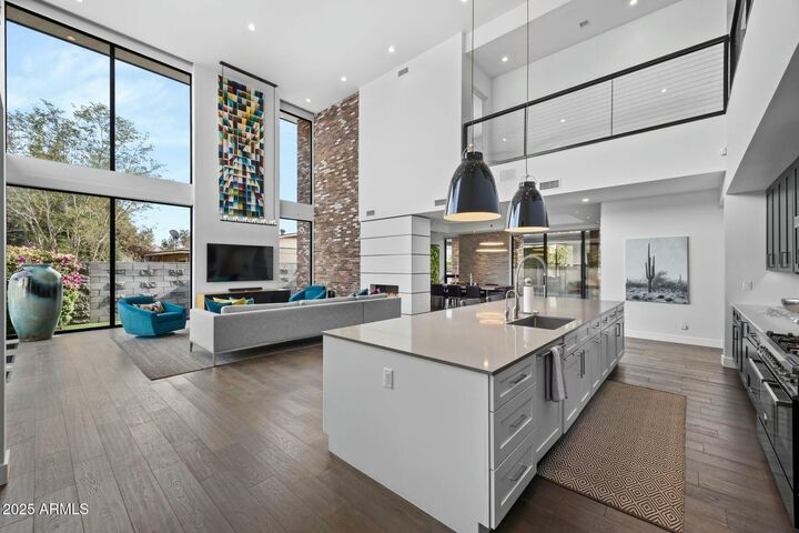 Property Photo:  4515 N 36th Way  AZ 85018 