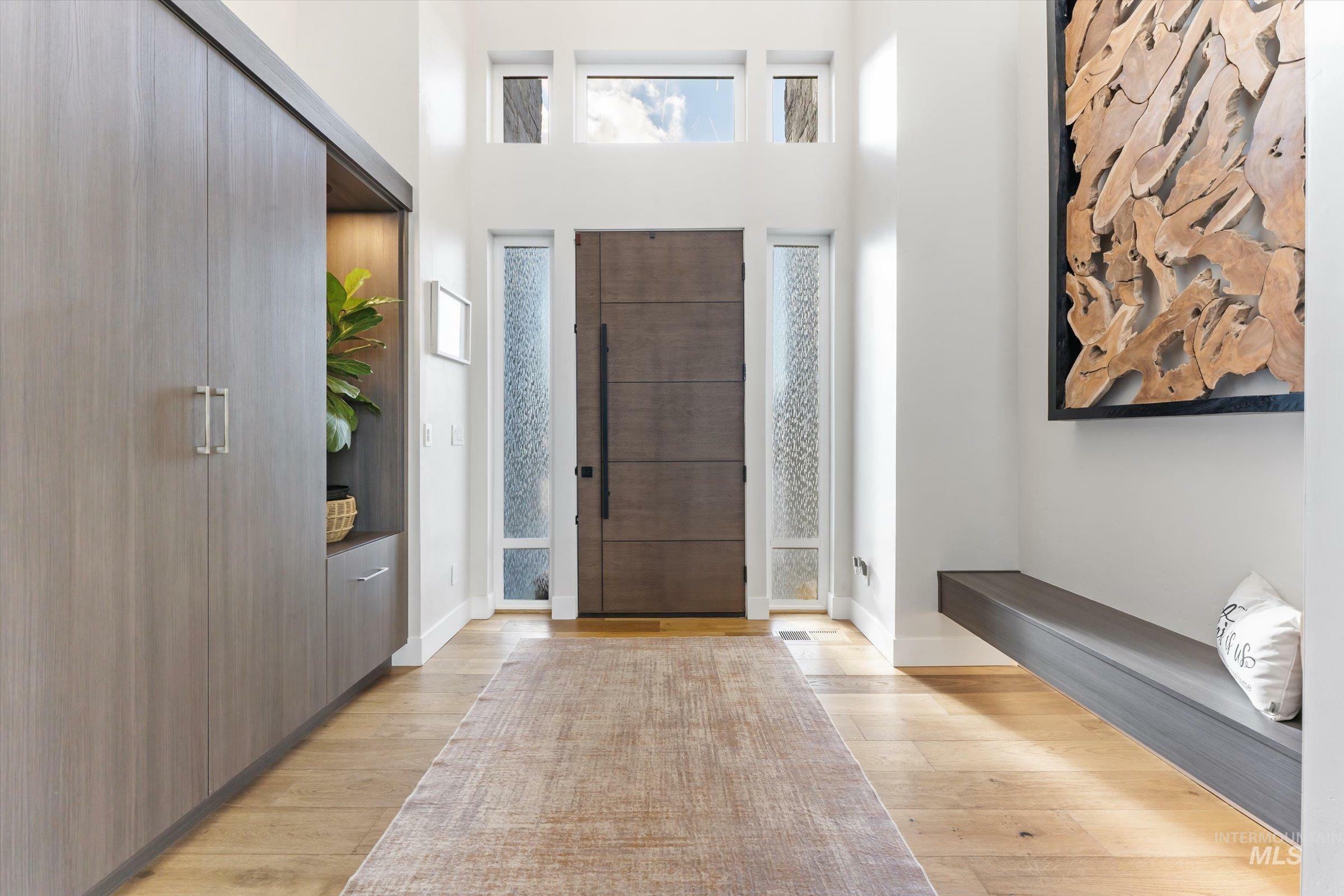 Property Photo: 1180 E Opus ID 83716