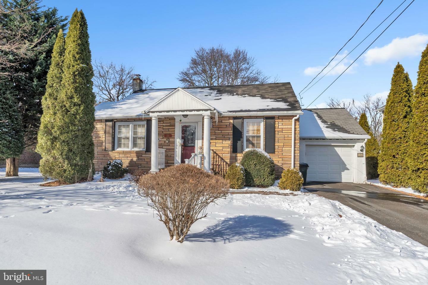 Property Photo:  338 Holme Avenue  PA 19027 