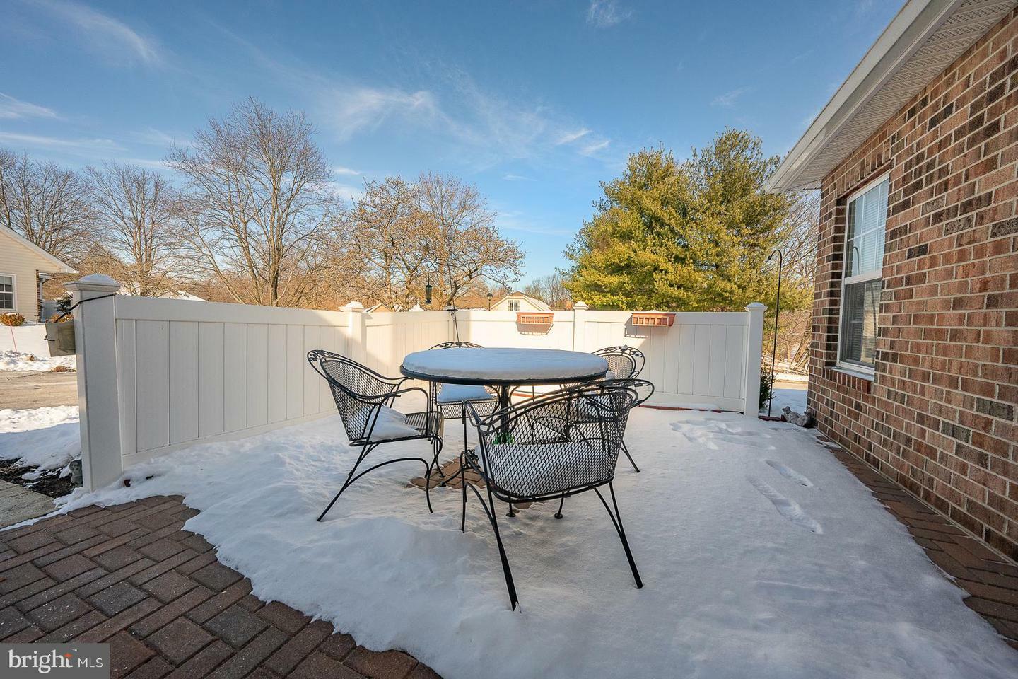 Property Photo:  117 Village Way 3A  PA 19460 