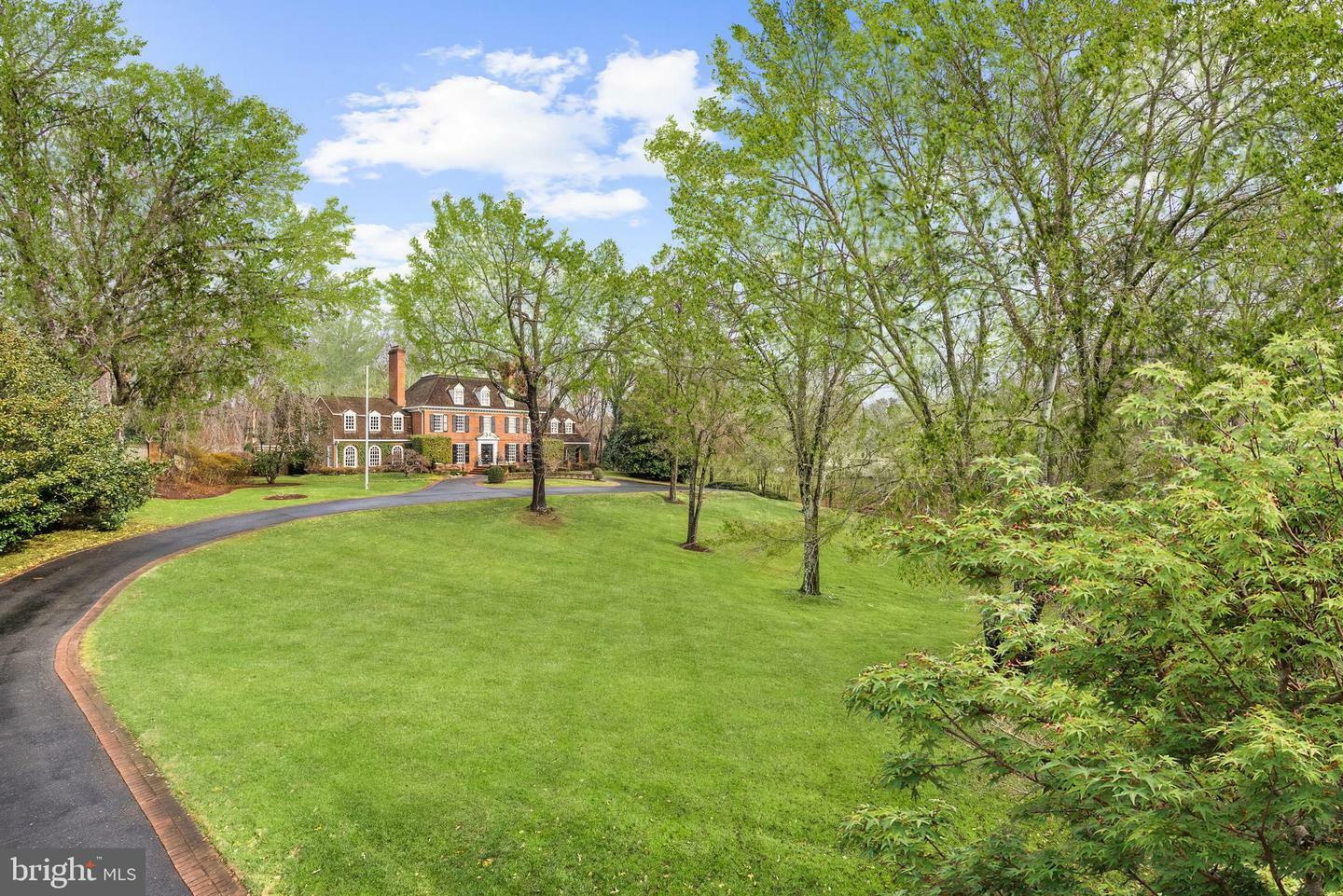 Property Photo: 11804 Piney Glen Lane MD 20854