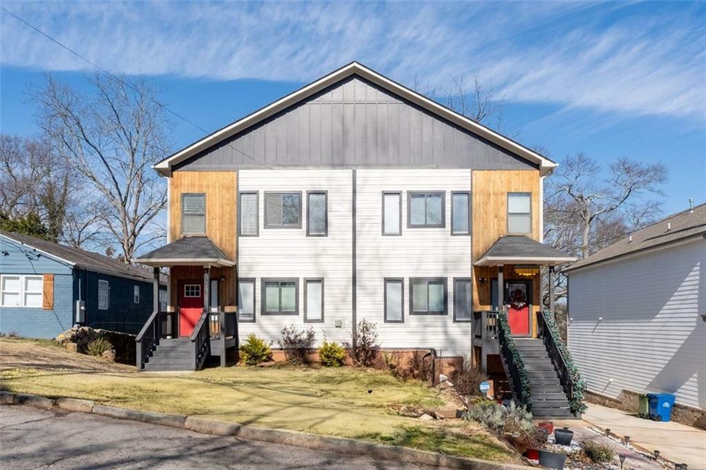Property Photo: 160 Vanira Avenue SE A GA 30315