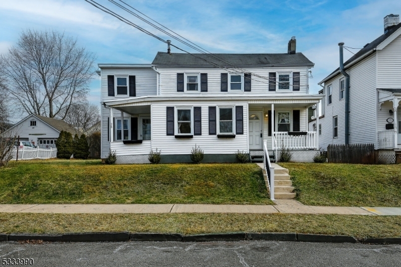 Property Photo:  28 Doughty St  NJ 08869 