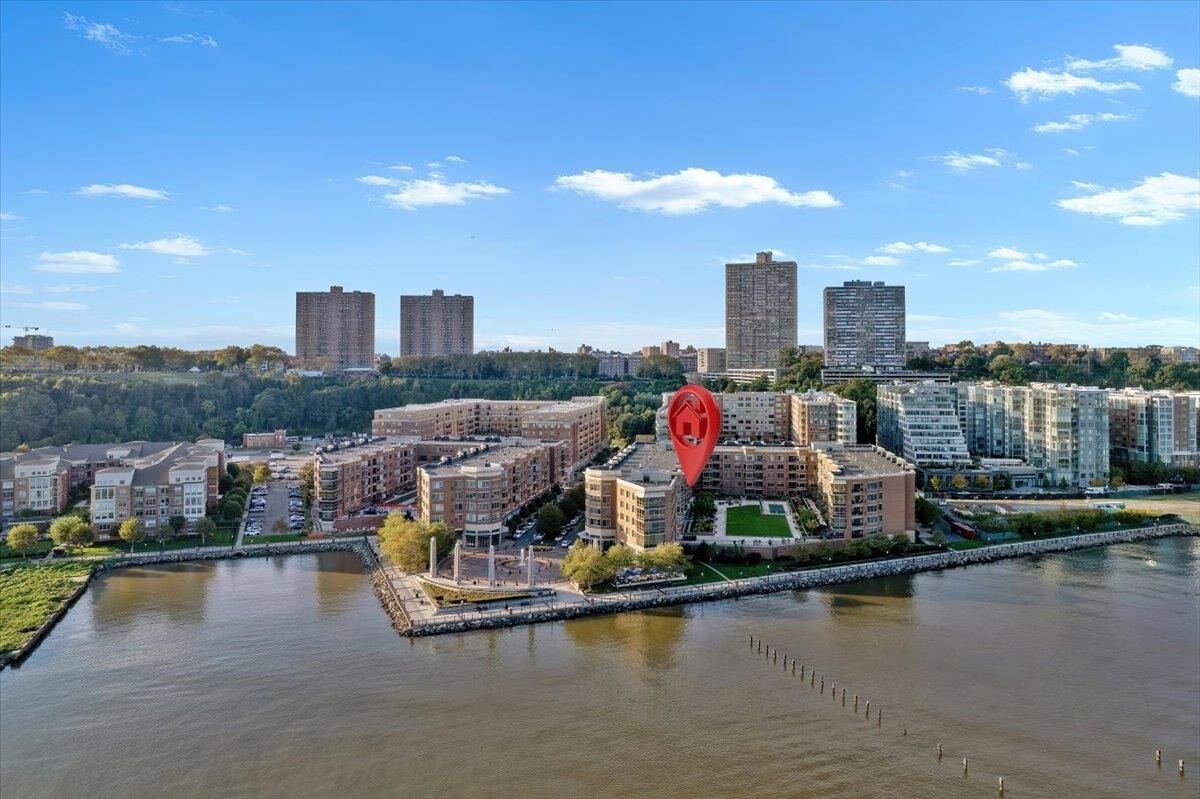 Property Photo:  20 Avenue At Port Imperial 211  NJ 07093 