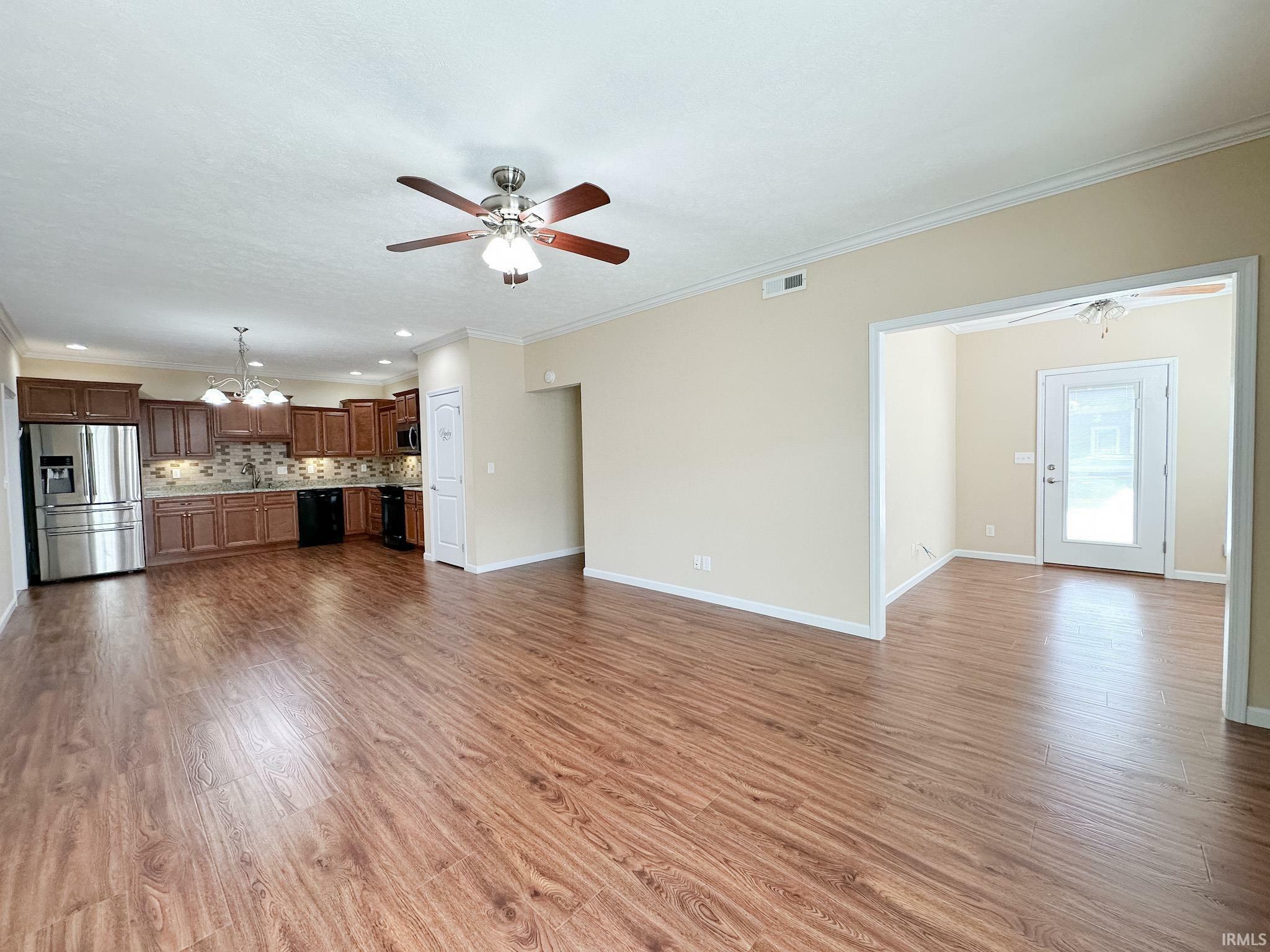 Property Photo:  8922 Covenant Court  IN 47630 