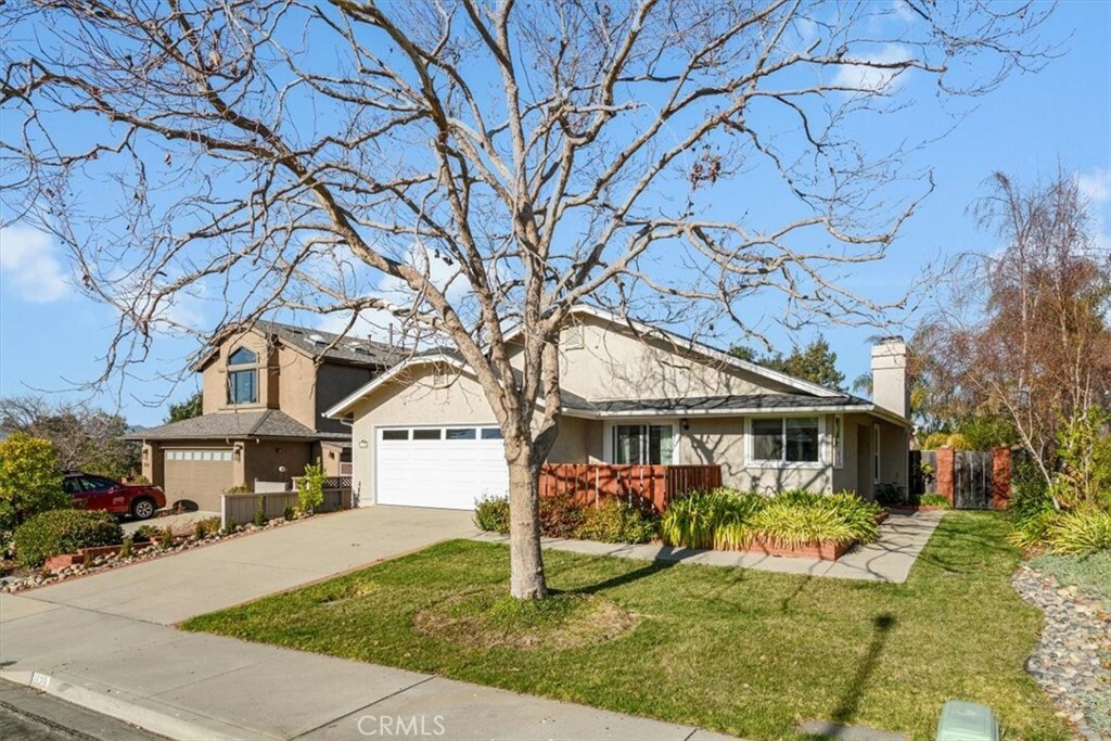 Property Photo:  1120 Poppy Ln  CA 93401 