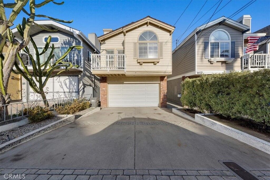 Property Photo: 1614 Goodman Avenue CA 90278