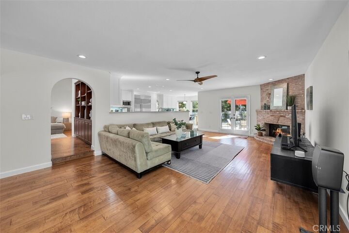 Property Photo: 1616 Mathews Avenue CA 90266