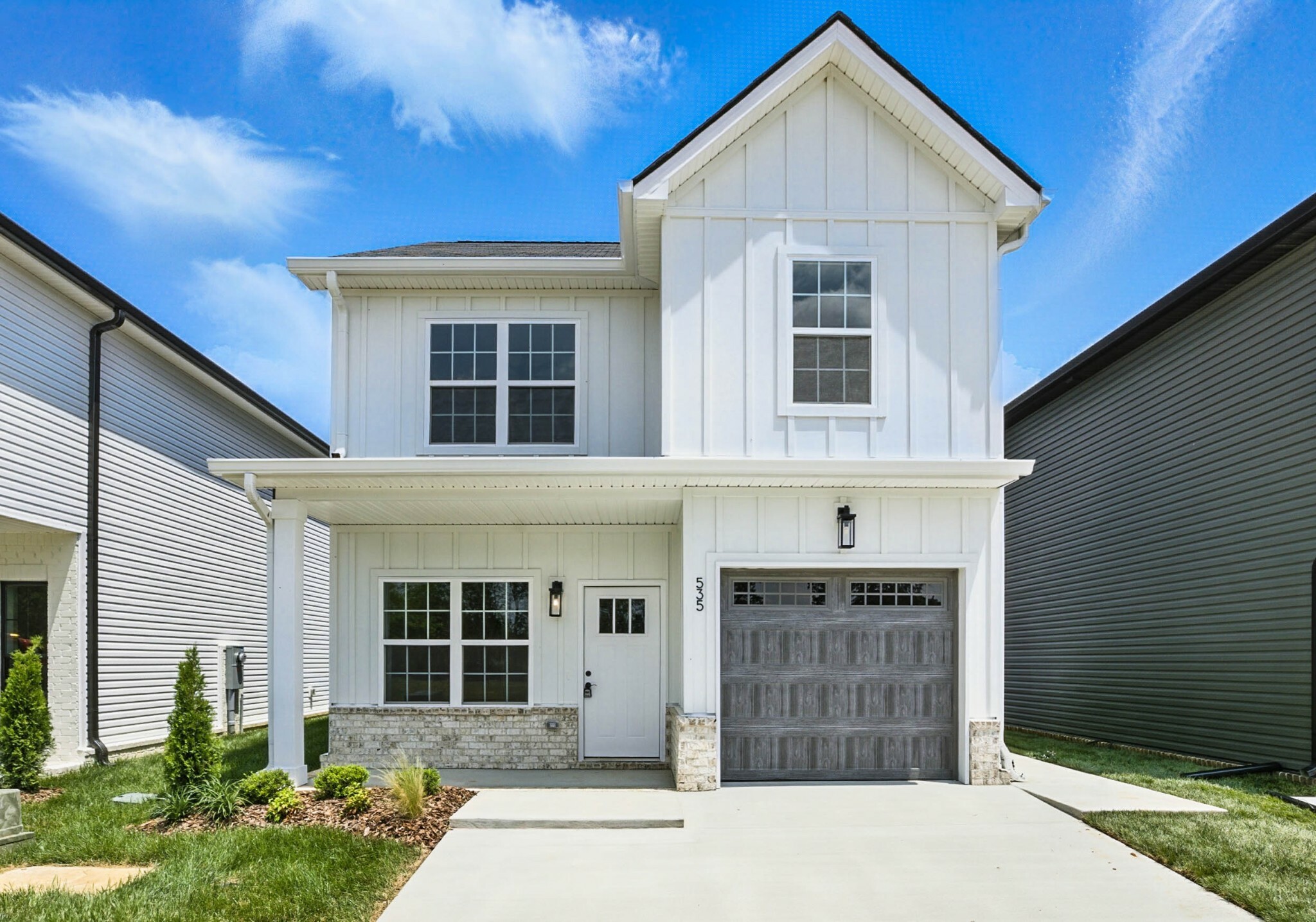 Property Photo: 535 Charleston Cove Way TN 37043