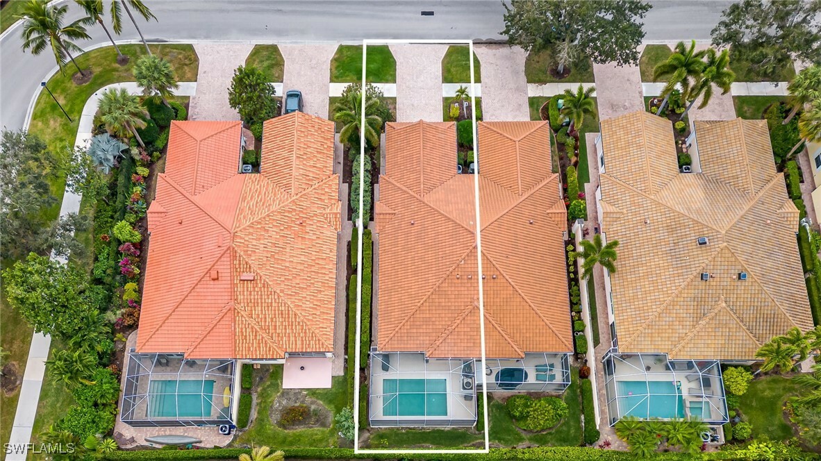 Property Photo: 5508 Islandwalk Circle FL 34119