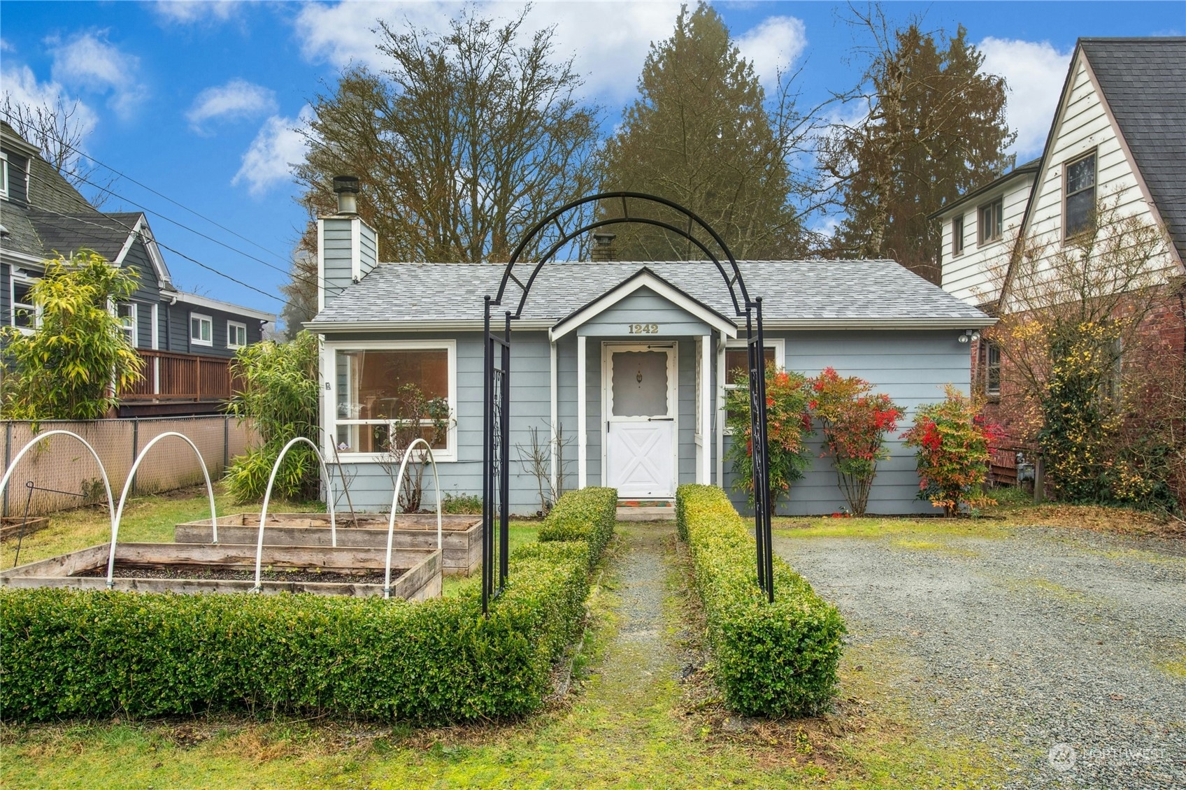 Property Photo:  1242 NE 100th Street  WA 98125 