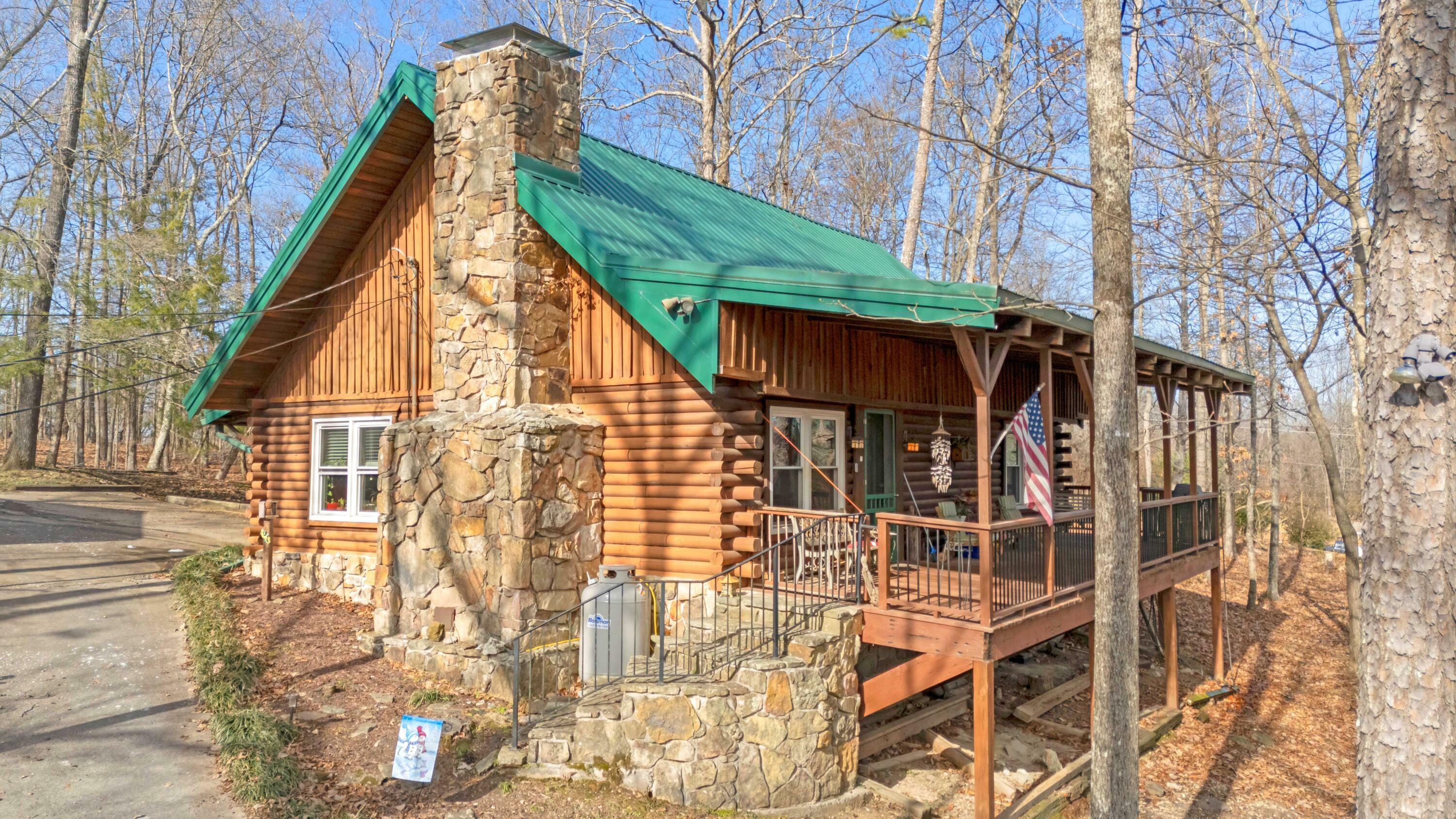 Property Photo: 2067 Ridgeview Drive NW TN 37311