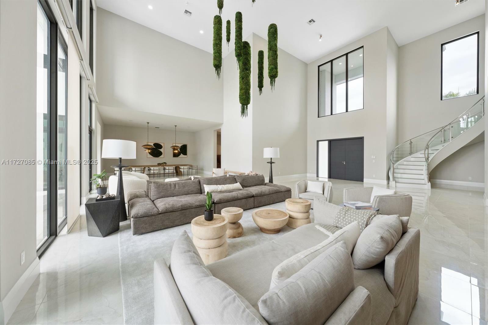 Property Photo: 3275 Islewood Ave FL 33332