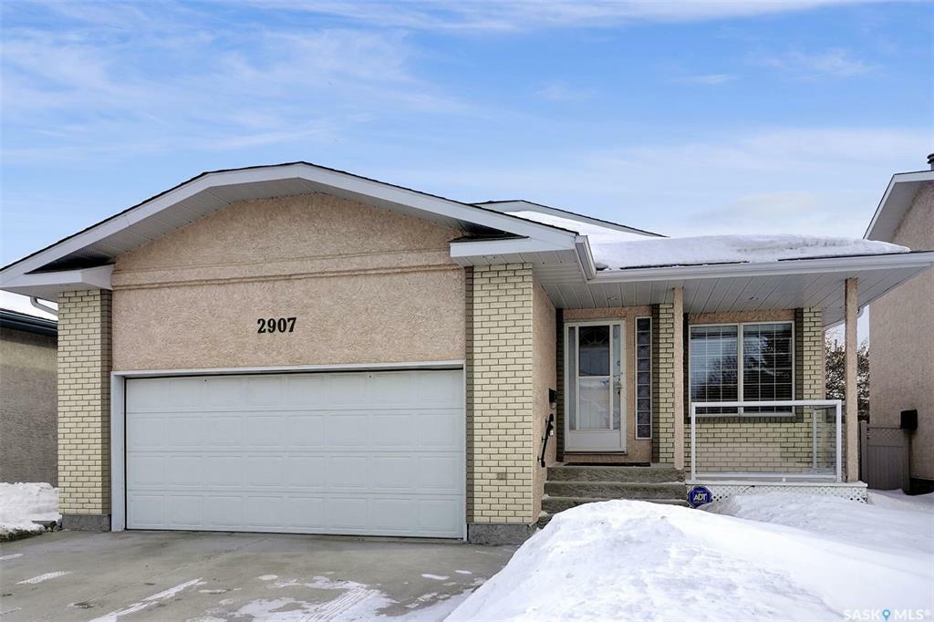 Property Photo:  2907 Hayden Park Road  SK S4V 2W8 