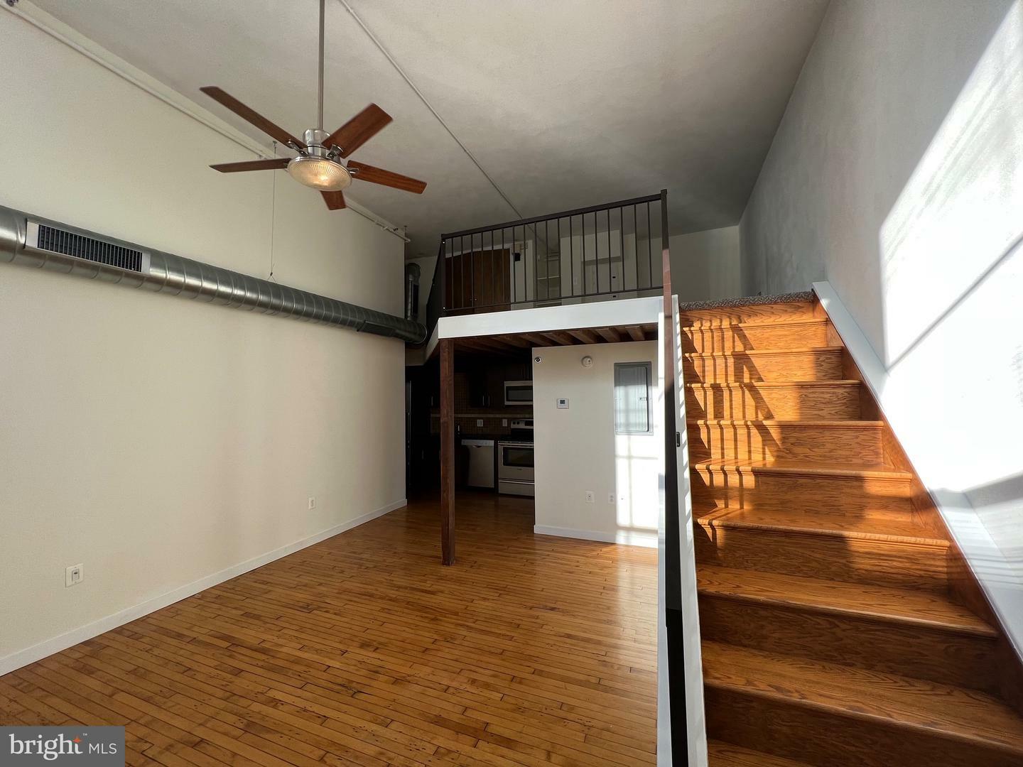 Property Photo:  1201 Fitzwater Street 15 207  PA 19147 