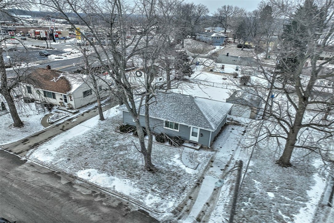 Property Photo:  4 1st South Shores Avenue  IL 62521 