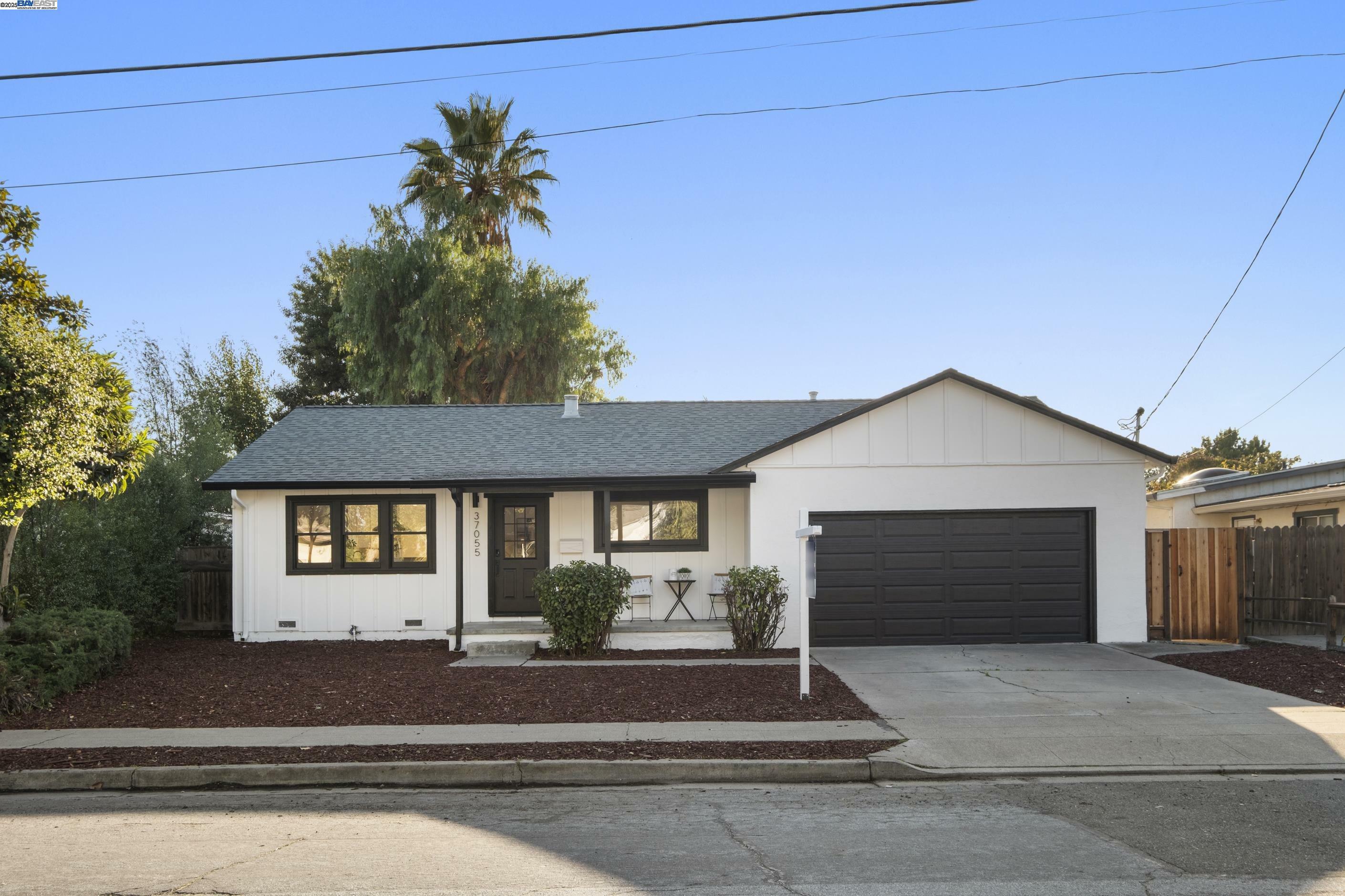 Property Photo:  37055 Edith St  CA 94560 