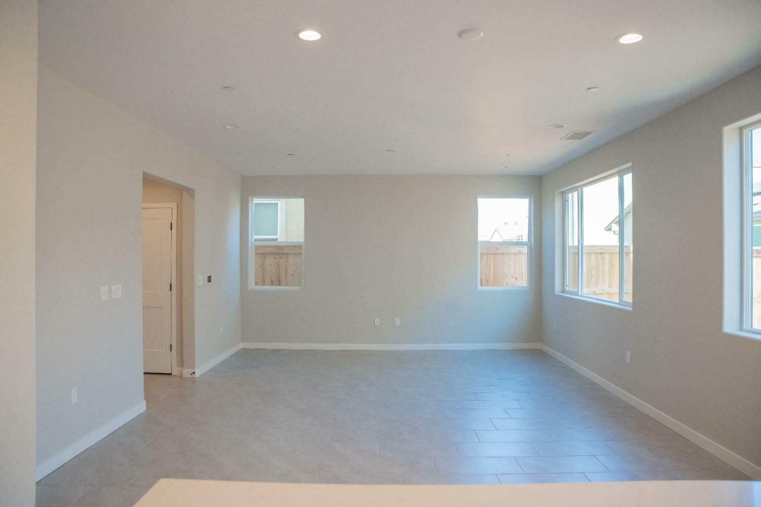 Property Photo:  4139 Ash Road  CA 93636 