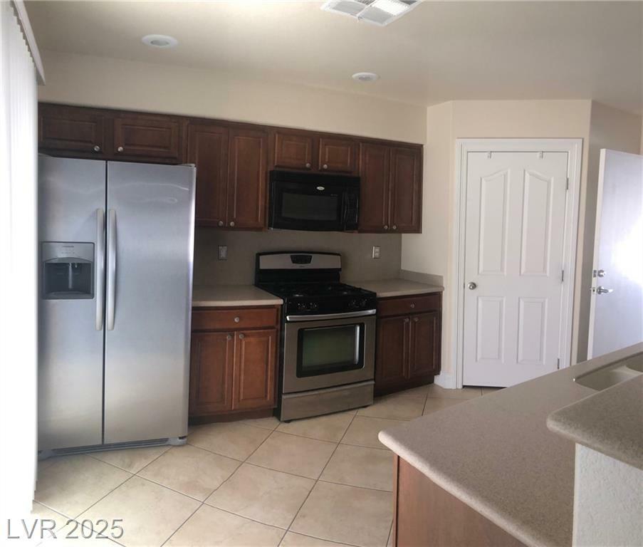 Property Photo:  5428 Blue Oat Avenue  NV 89141 