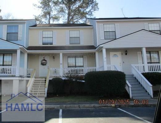 Property Photo:  912 Pineland Avenue  GA 31313 