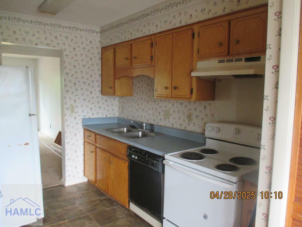 Property Photo: 912 Pineland Avenue GA 31313