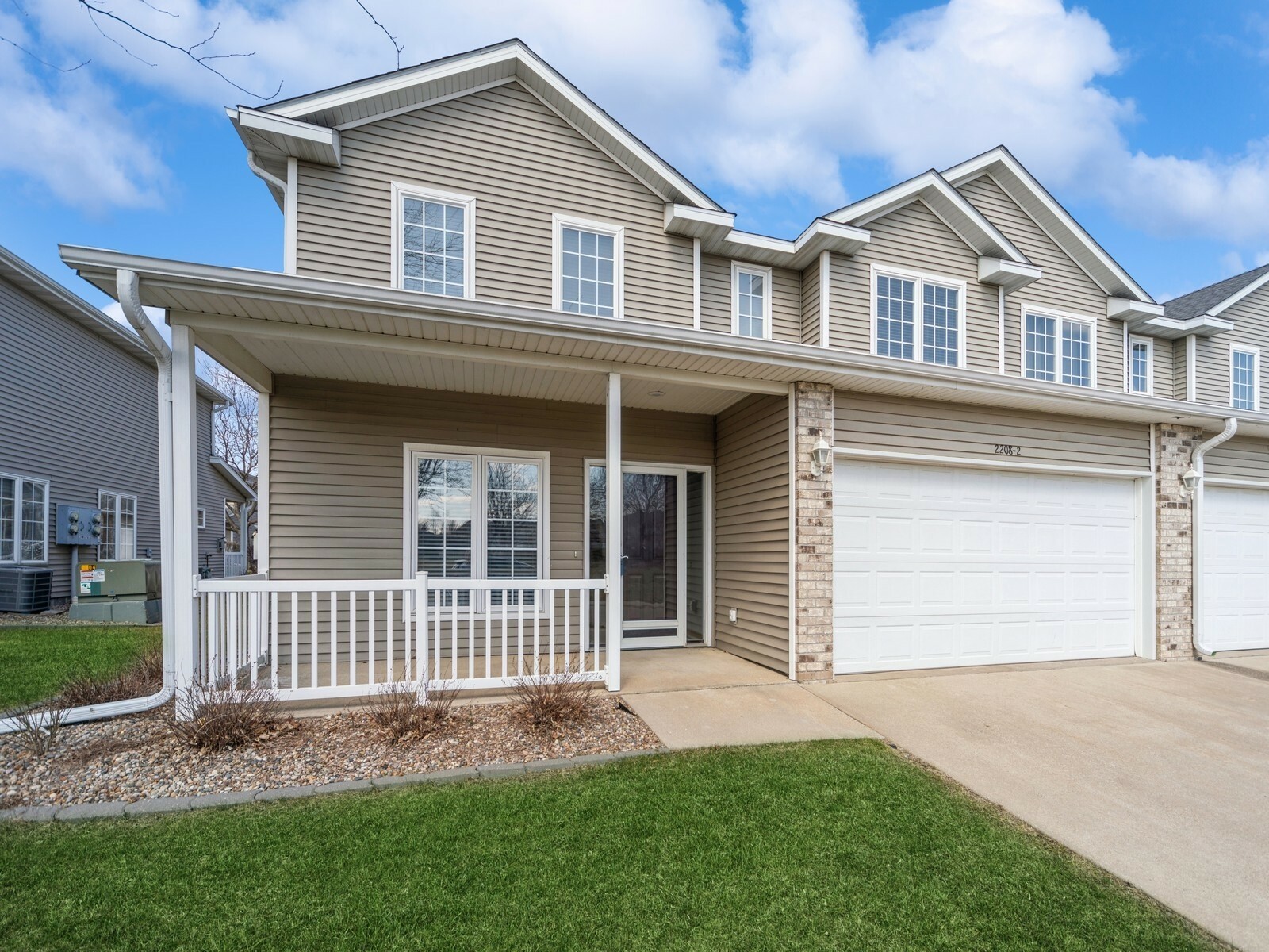 Property Photo:  2208 NW Ashton Lane 2  IA 50023 